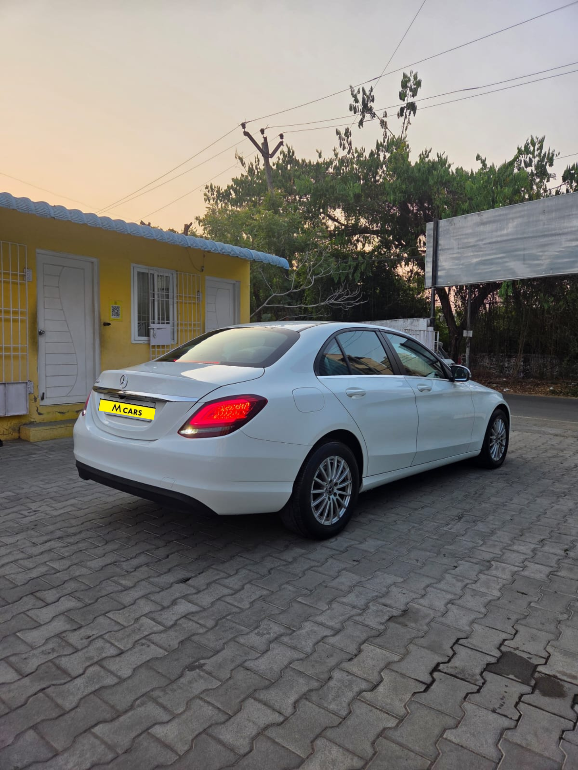 MERCEDES BENZ C 220 D - Image 3