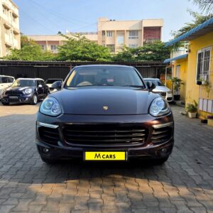 *PORSCHE CAYENNE DIESEL 2016*