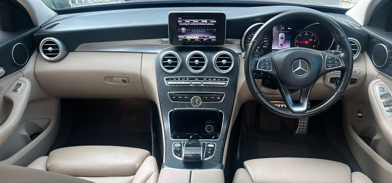 MERCEDESBENZ C CLASS C220D - Image 7