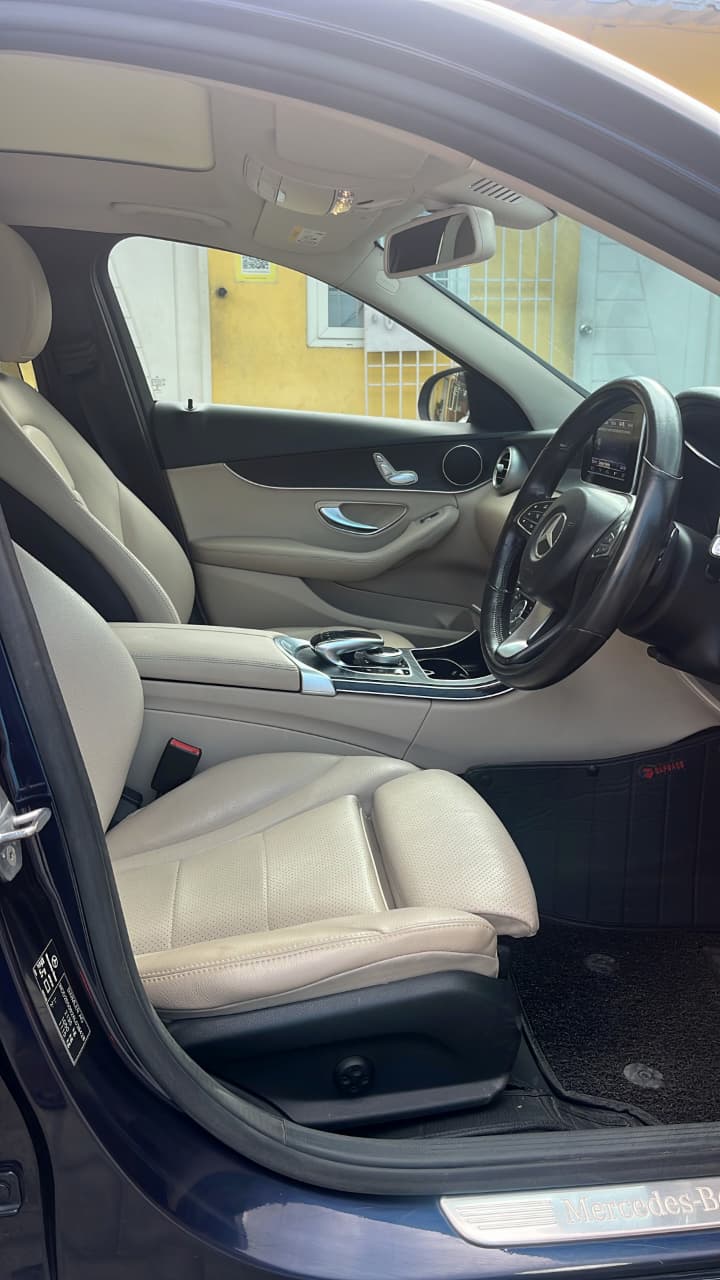 MERCEDESBENZ C CLASS C220D - Image 8