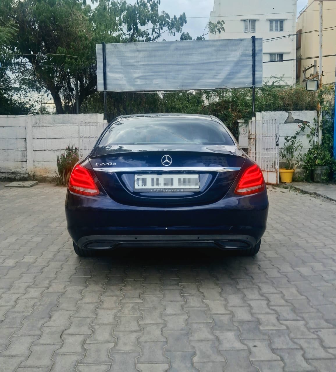 MERCEDESBENZ C CLASS C220D - Image 6