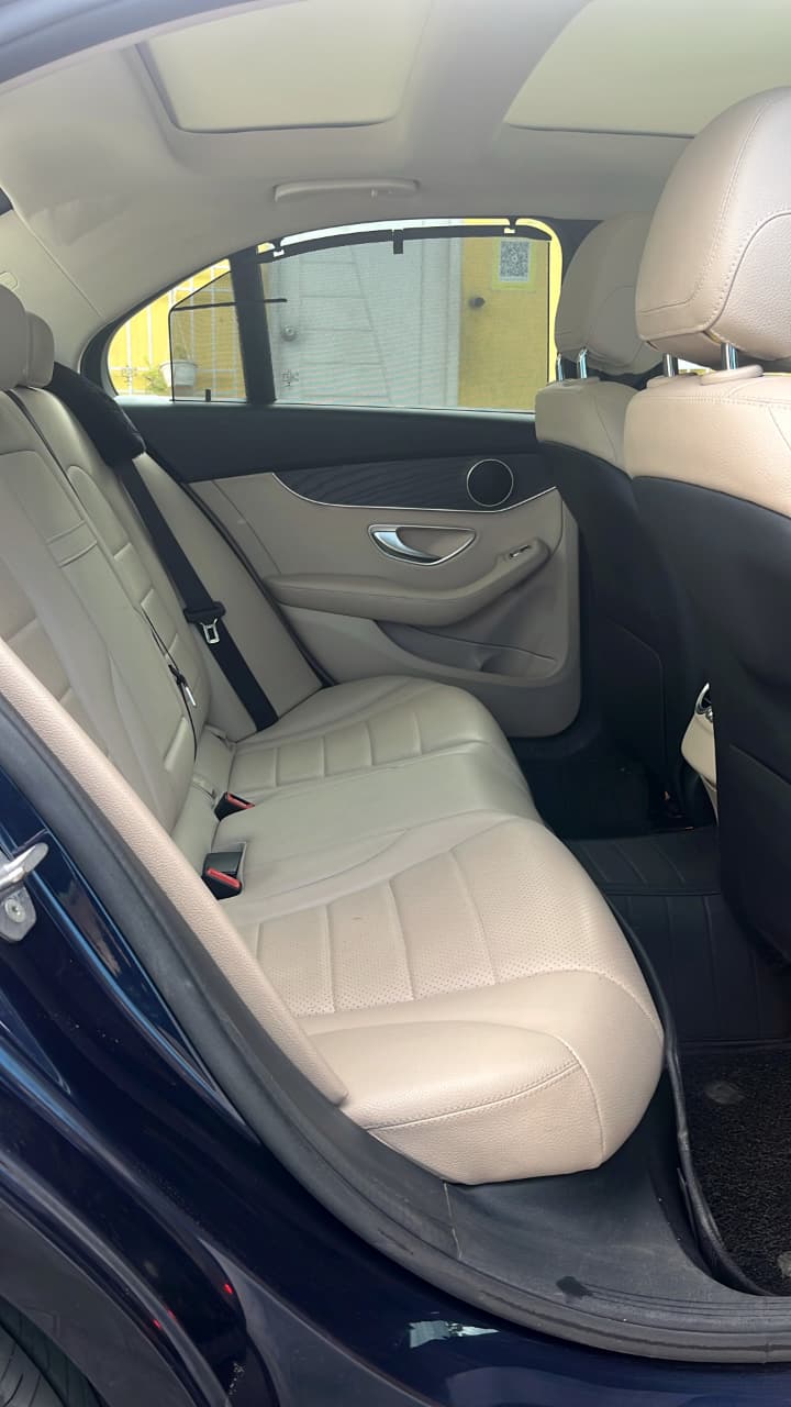 MERCEDESBENZ C CLASS C220D - Image 9