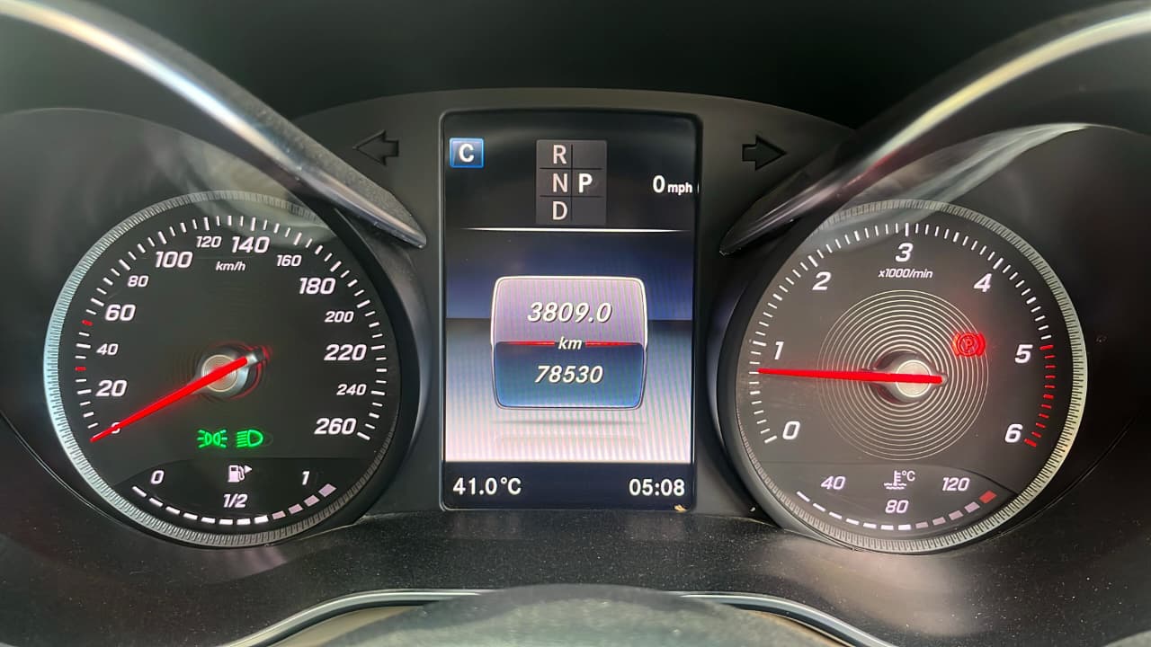 MERCEDESBENZ C CLASS C220D - Image 10