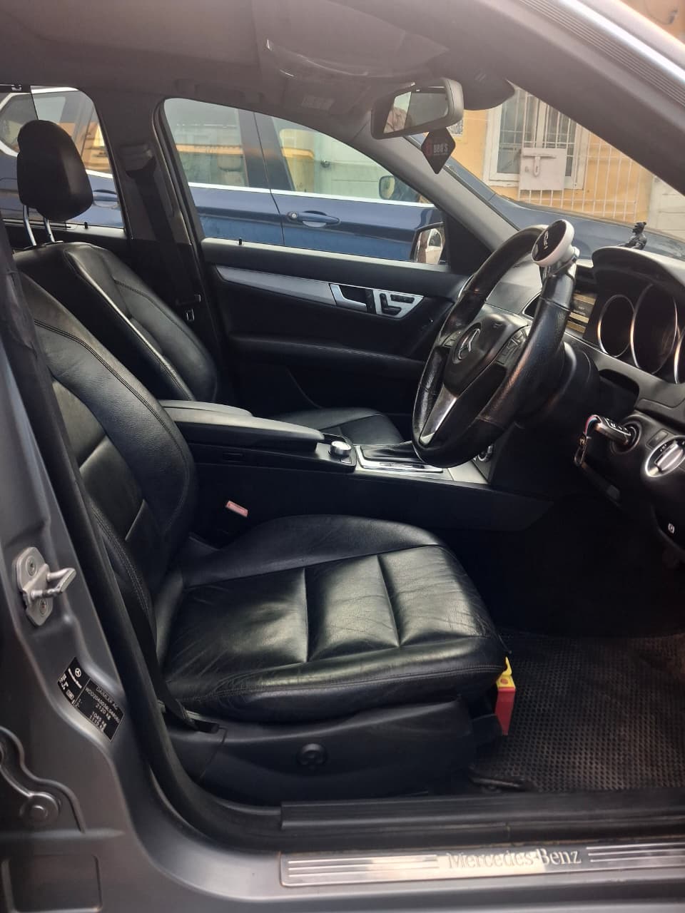 MERCEDESBENZ C CLASS C250 - Image 9