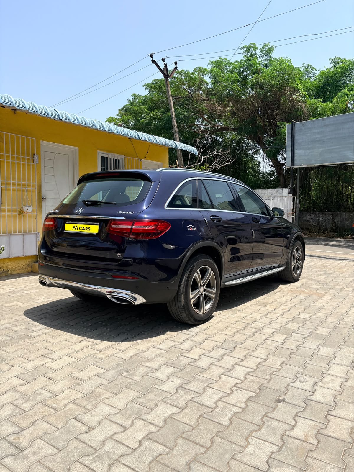 MERCEDES BENZ GLC 220D - Image 5
