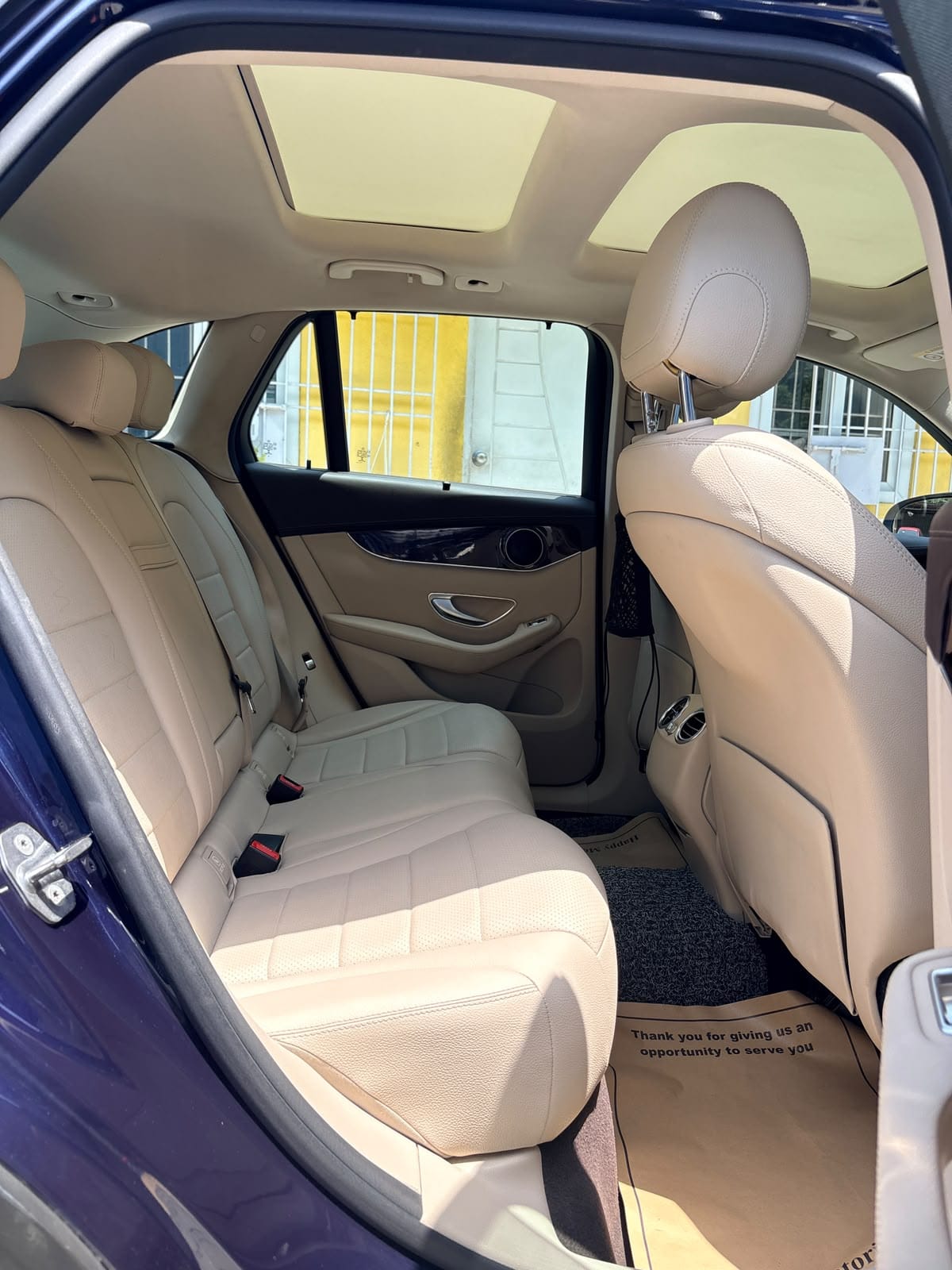 MERCEDES BENZ GLC 220D - Image 9