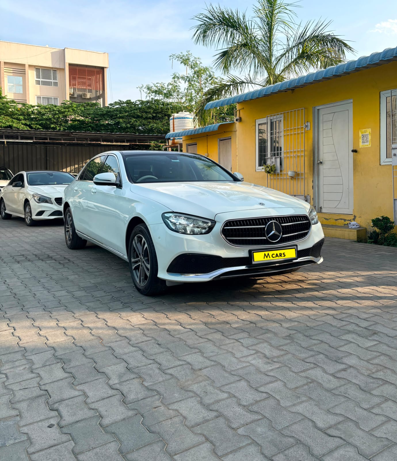 Mercedes-Benz E220d - Image 8