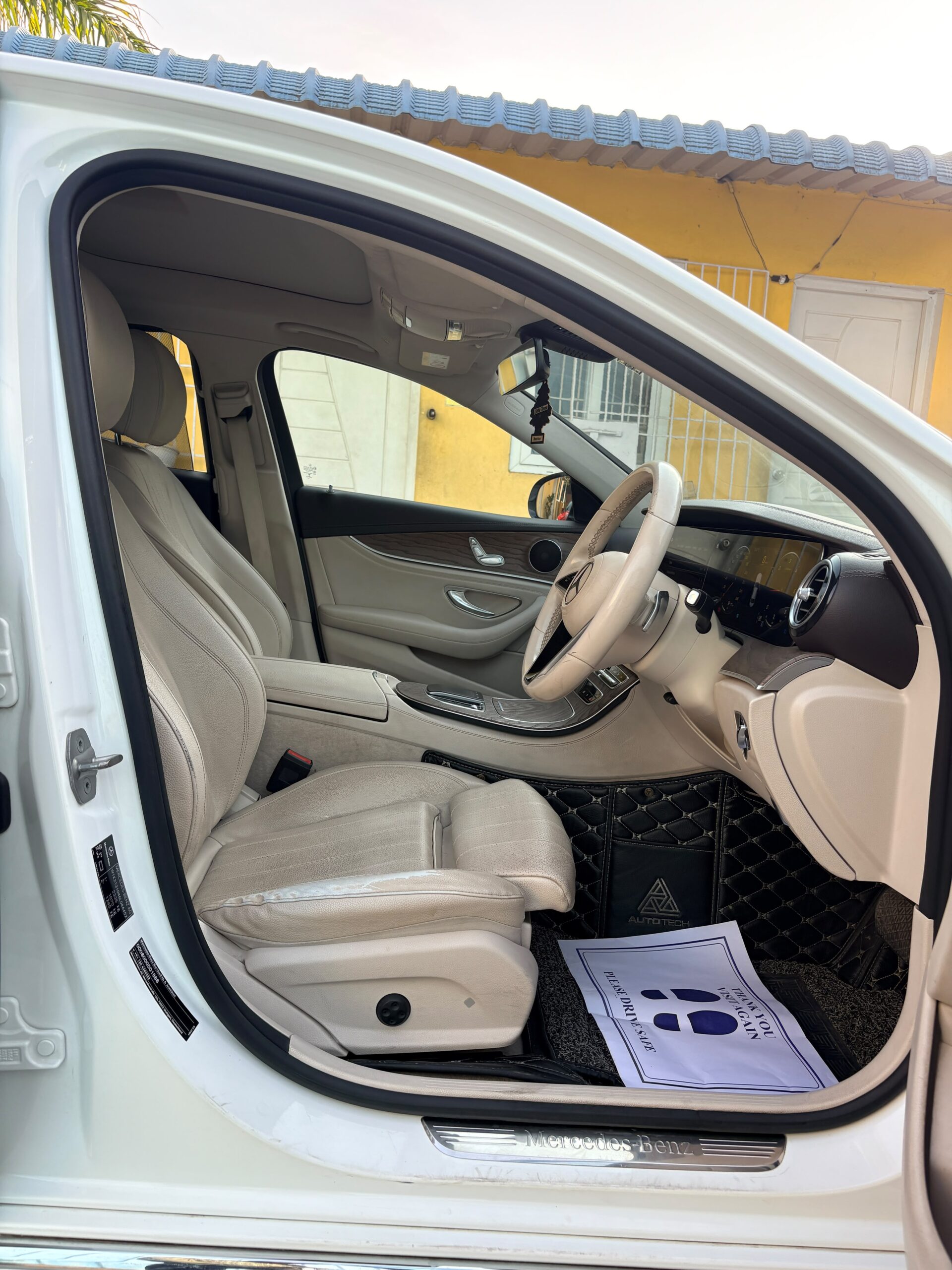 Mercedes-Benz E220d - Image 3