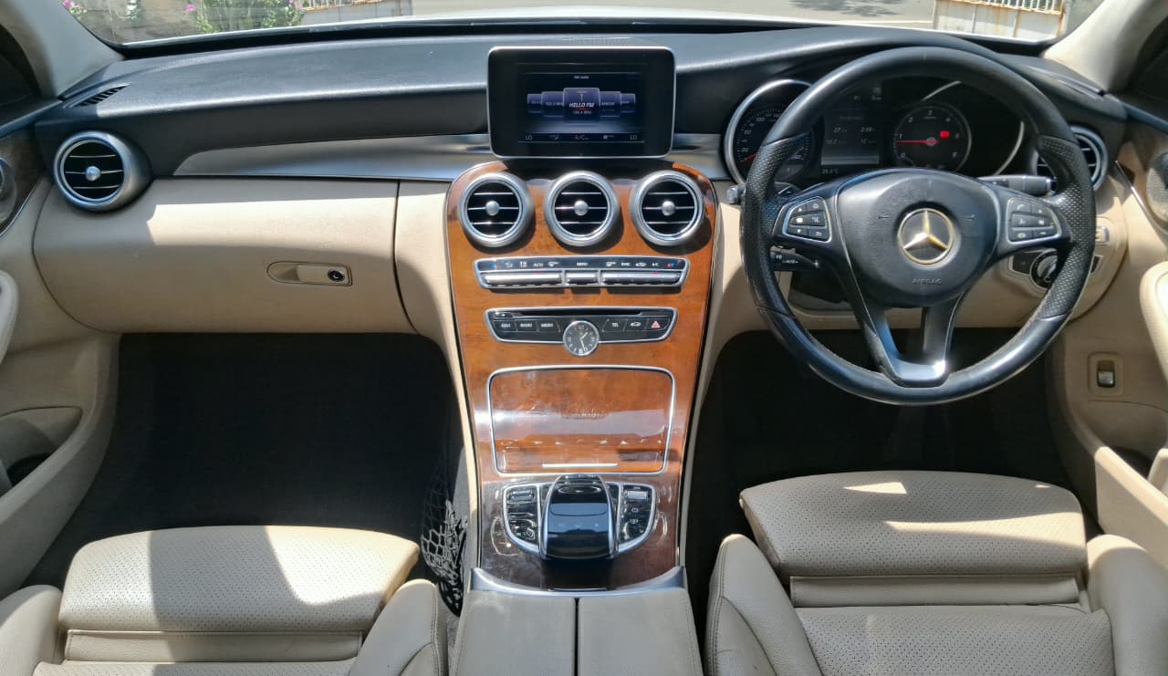 MERCEDESBENZ C CLASS C220D - Image 7